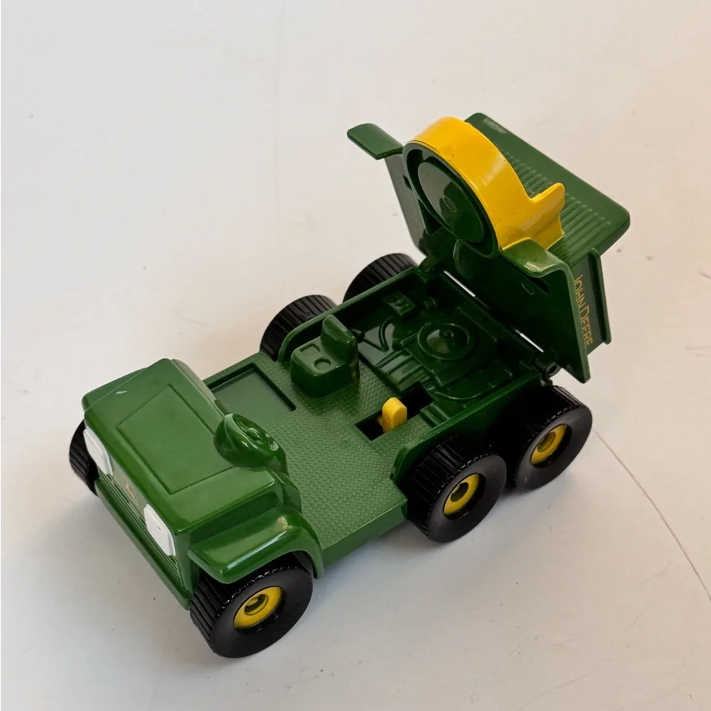 John Deere RC2 Farm Tractor And Dump Trailer and Gator Toy Set